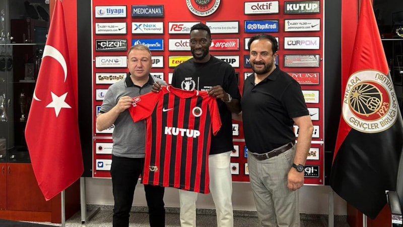 Gençlerbirliği, Mustapha Yatabare'yi kadrosuna kattı