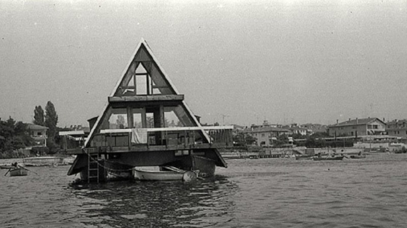 Vakanüvis yazdı: İstanbul'un yüzen evleri