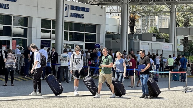 Türkiye’nin 6 aylık rekoru: Havalimanlarında 64 milyondan fazla yolcu ağırlandı