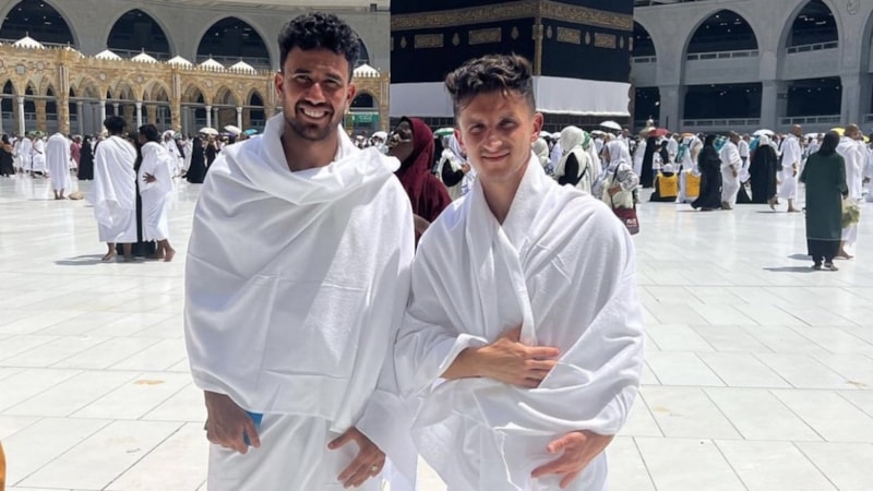 Trezeguet ve Bardhi'den umre ziyareti