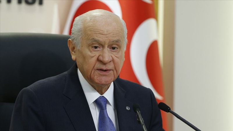 Devlet Bahçeli'den Filenin Sultanları'na tebrik mesajı