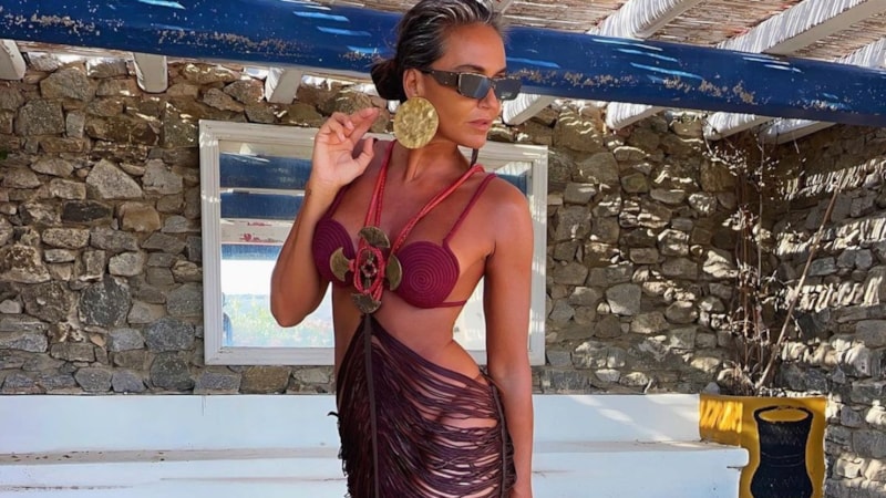 Eda Taşpınar'ın Mikonos pozu