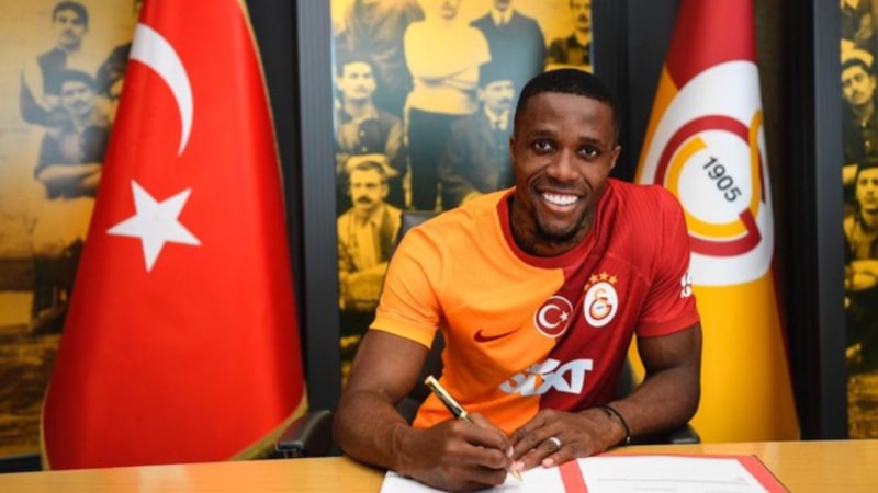 Dudak uçuklattı! Wilfried Zaha ne kadar maaş alacak? Galatasaray, Wilfried Zaha'nın maliyetini açıkladı..
