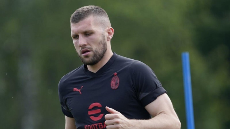 Beşiktaş, Ante Rebic için görüşmeleri sürdürüyor