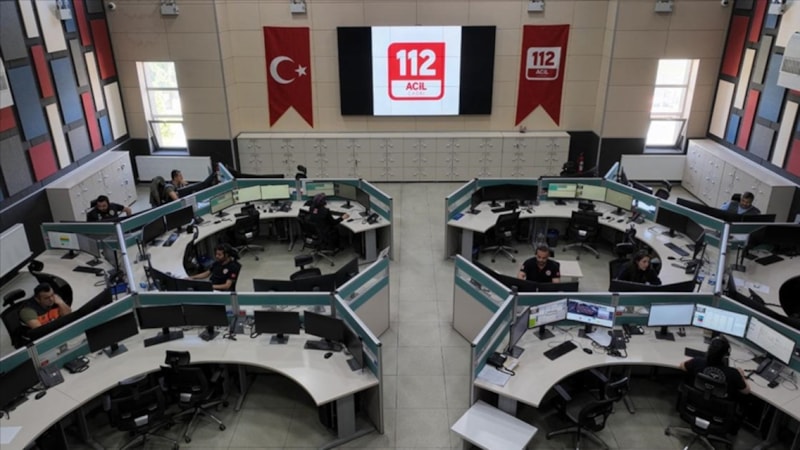 Ağrı'da 112 Acil Çağrı Merkezine gelen çağrıların yüzde 88,99'u asılsız çıktı