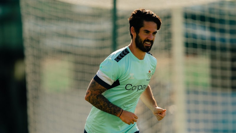 Isco, Real Betis'e transfer oldu
