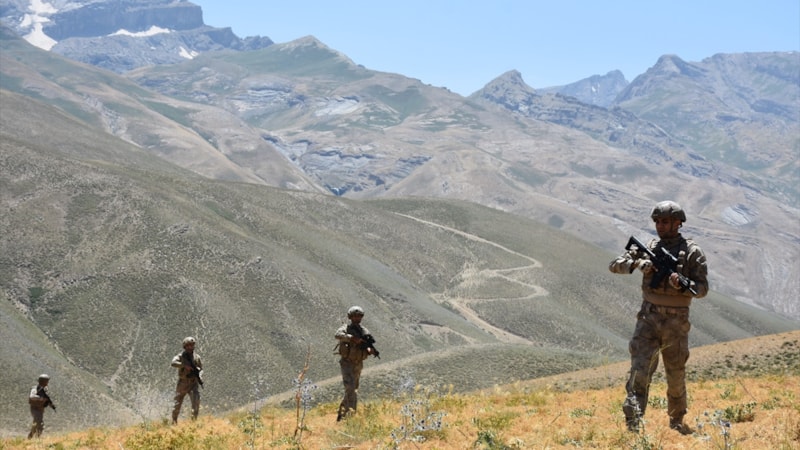 Şehit Bedirhan bebeğin isminin yaşatıldığı üs bölgesinde vatan nöbeti sürüyor