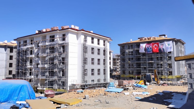 Malatya'da depremzede konutları hızla yükseliyor