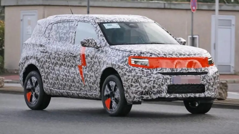 Yeni nesil elektrikli Opel Crossland görüntülendi