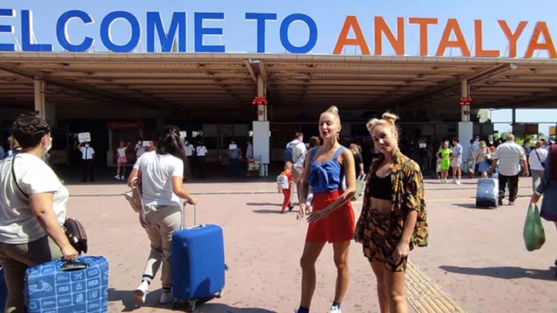 Rusların ilk tercihi yine Türkiye oldu