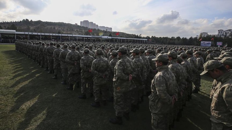 MSB duyurdu! Askerler, sivil hayattaki hatlarını kışlada kullanabilecek...
