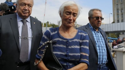 Deniz Baykal'ın eşi Olcay Baykal kaza geçirdi