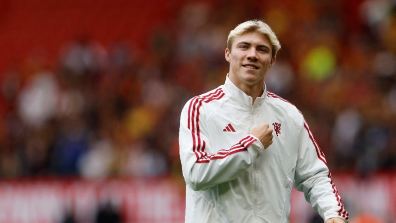 Manchester United, Rasmus Hojlund'u transfer etti