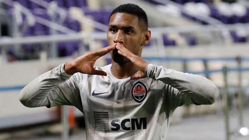 Fenerbahçe: Tete'nin transferi uygun değil