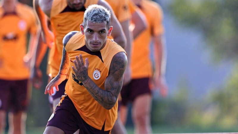 Galatasaray'da Lucas Torreira antrenmanı tamamlayamadı