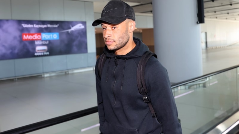 Alex Oxlade-Chamberlain transferinin açıklanmama sebebi