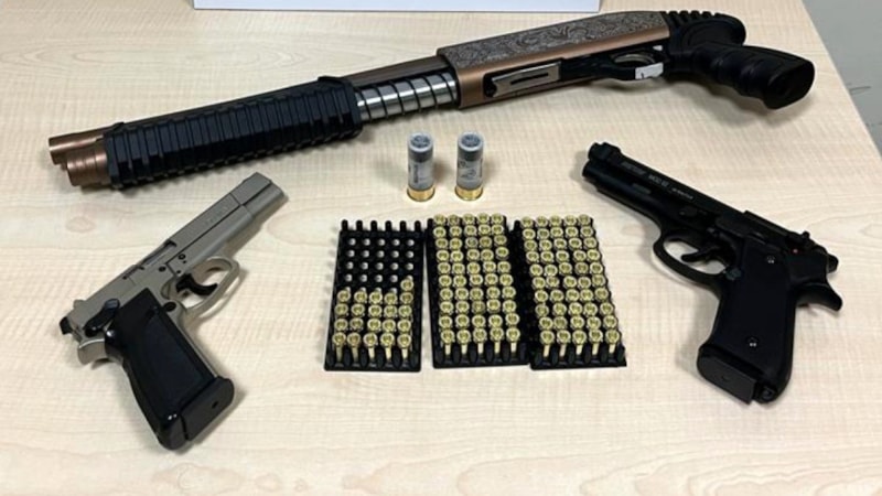 Afyonkarahisar'da gurbetçi kavgası! Araba ve evleri hasar aldı