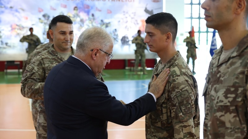 Mezun olan 240 Bordo Bereliye tören düzenlendi