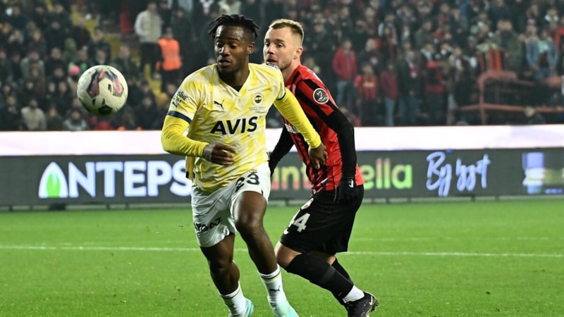 Fenerbahçe - Gaziantep FK maçının ilk 11'leri