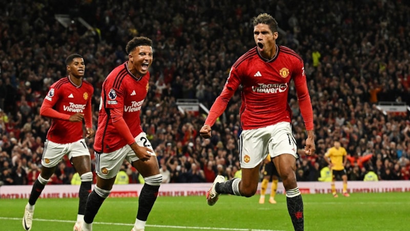 Manchester United, sezona Wolverhampton galibiyetiyle başladı