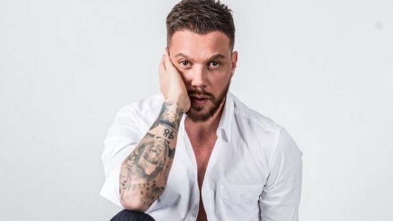 Sinan Akçıl’dan Tarkan’a Disney Plus tepkisi