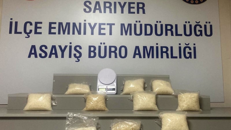 İstanbul'da zehir tacirlerine operasyon! 7 kilo 800 gram metanfetamin yakalandı