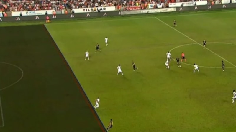 Fred'in Samsunspor karşısında bulduğu gol ofsayt nedeniyle iptal oldu
