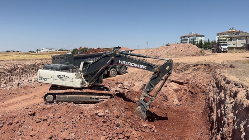 Devlet Bahçeli'nin hibe ettiği arazide Alevi Kültürü ve Cemevi Külliyesi inşaatı başladı