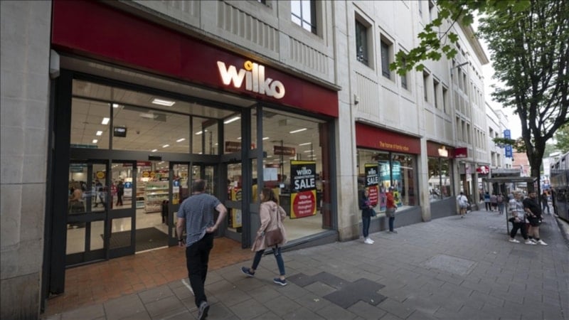 Birleşik Krallık'taki perakendeci iflası alışveriş caddelerini sönükleştirdi