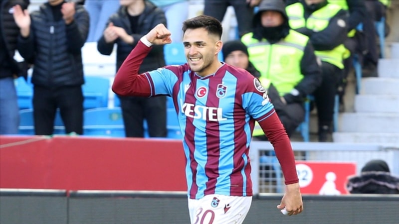 Trabzonspor açıkladı: Maxi Gomez resmen Cadiz'de