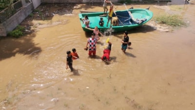 İzmir’de ana su borusu patladı
