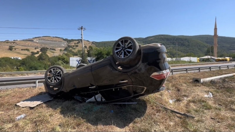 Samsun'da gurbetçi aile kaza geçirdi: 4 yaralı