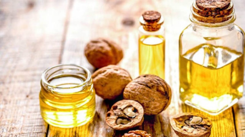 Yanık tedavisine iyi gelen ceviz ve zeytinyağı karışımı!