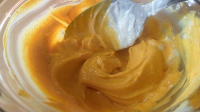 Geceleri zerdeçallı yoğurt yiyin, bakın neler oluyor...