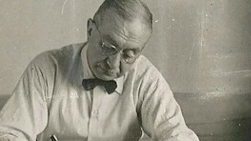 Memduh Şevket Esendal'ın Seçme Öyküler kitabıyla öykü şenliği