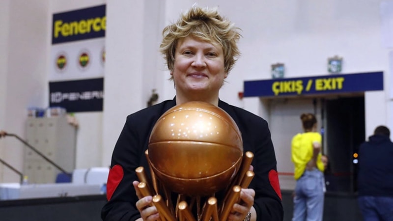 Fenerbahçe'de Marina Maljkovic ile yollar ayrıldı