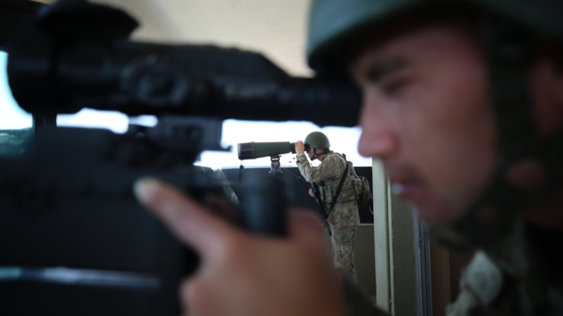 Sınır hattı Mehmetçik'e emanet! Hudut birlikleri 17 kişinin yasa dışı geçişini engelledi