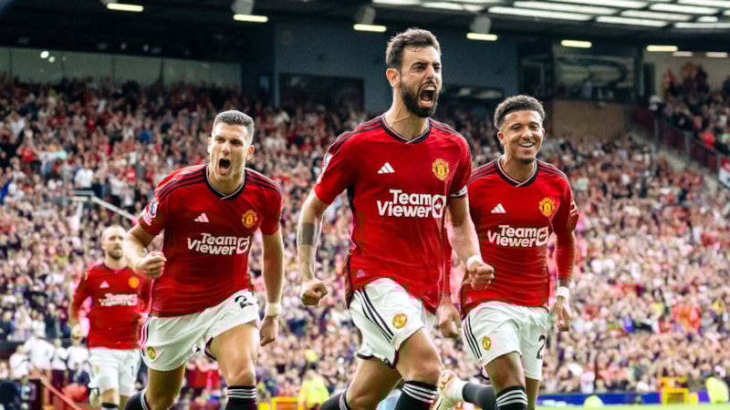 Manchester United, geriden gelerek Nottingham Forest'ı yendi