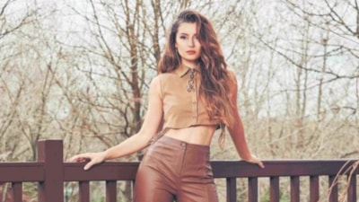 Şarkıcı Atiye'den hamilelik pozu