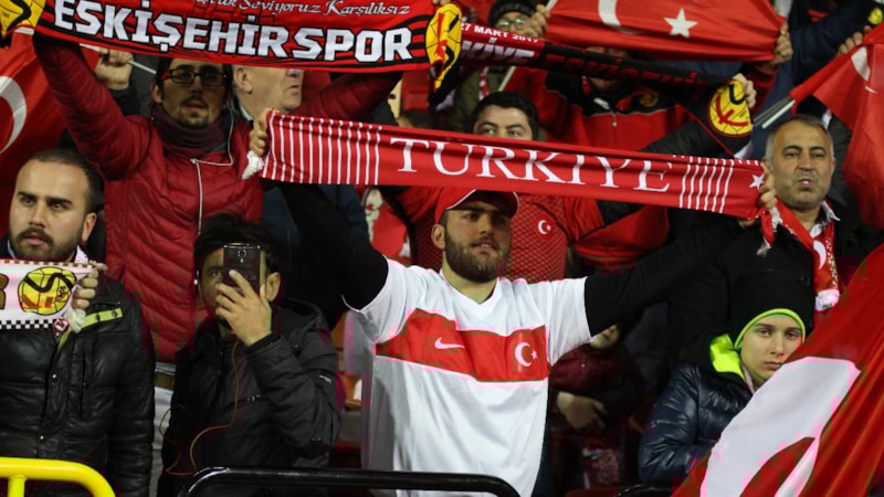 Türkiye - Ermenistan karşılaşmasının biletleri tükendi