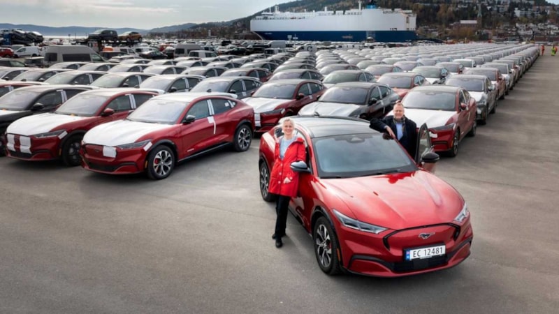 Almanya'dan Ford'a onay! Yarı otonom araçlar trafiğe çıkacak