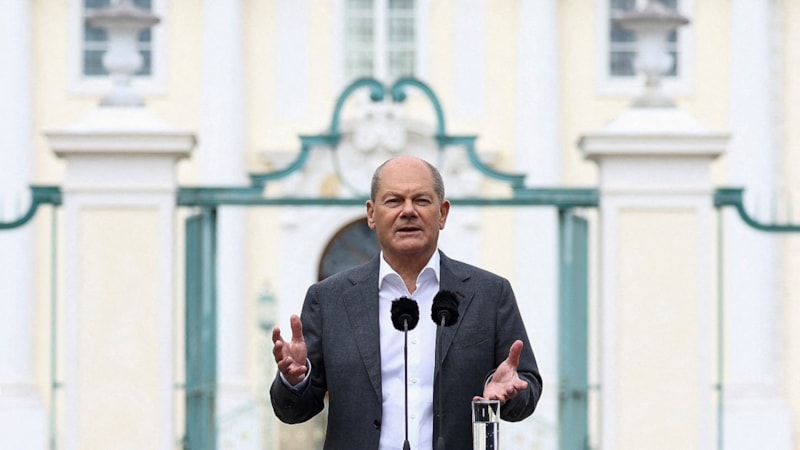 Almanya Başbakanı Scholz koşu yaptığı sırada düşerek yaralandı