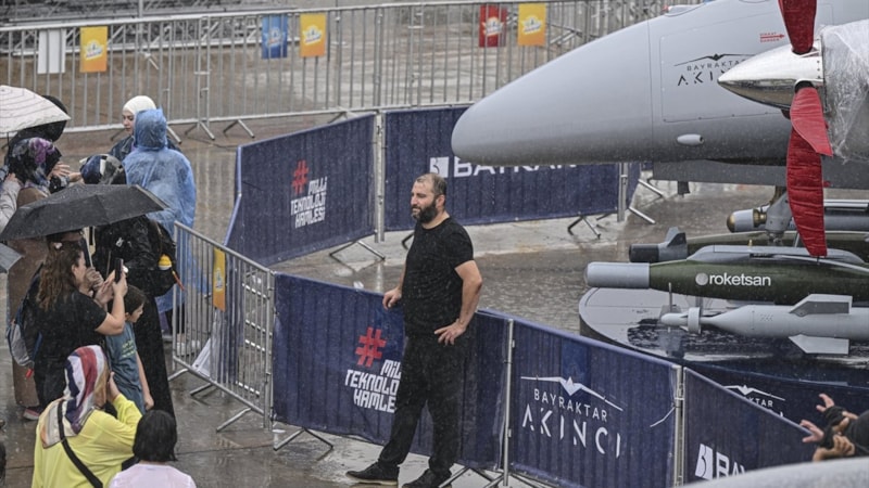 TEKNOFEST, Ankara'daki yağmura rağmen devam ediyor