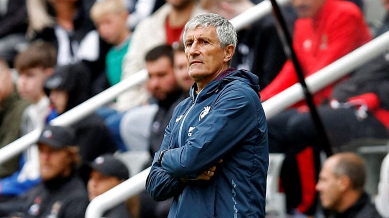 Villarreal'de Quique Setien'le yollar ayrıldı