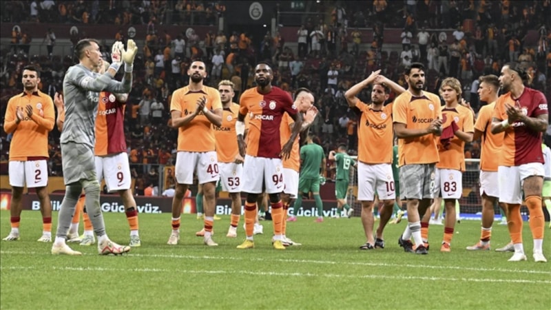 Galatasaray'ın Şampiyonlar Ligi'nde mücadele edeceği kadro açıklandı