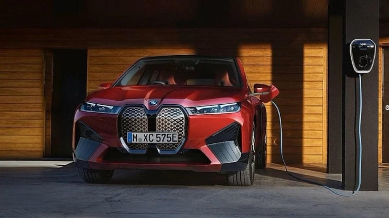 BMW'den itiraf! Fiyat konusunda Çinlileri yenemeyiz