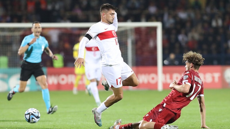 Türkiye - Ermenistan maçının ilk 11'leri