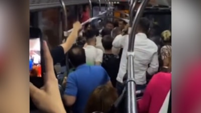 İzmir'de kadın ve çocuk sığınmacılara çirkin saldırı!