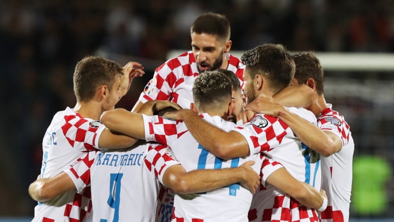 Ermenistan'ı mağlup eden Hırvatistan liderliğe yükseldi