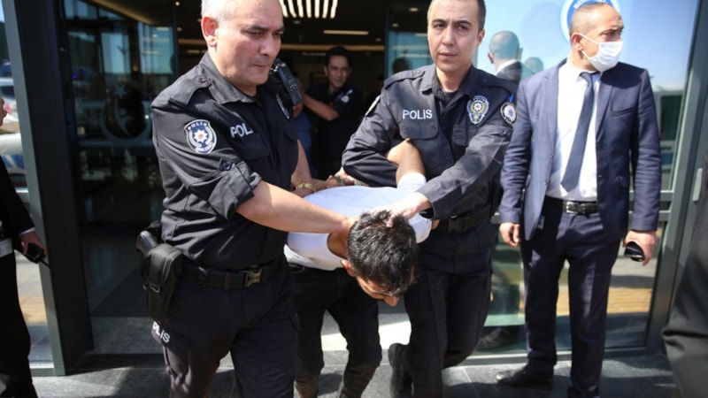 Eskişehir'de akrabalarını öldüren baba ve 2 oğluna müebbet hapis cezası talebi